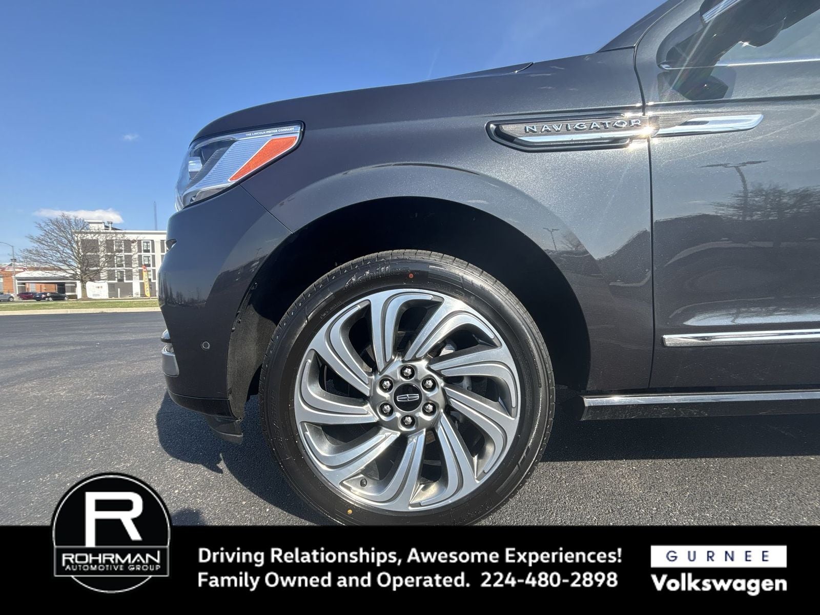 2023 Lincoln Navigator L Reserve