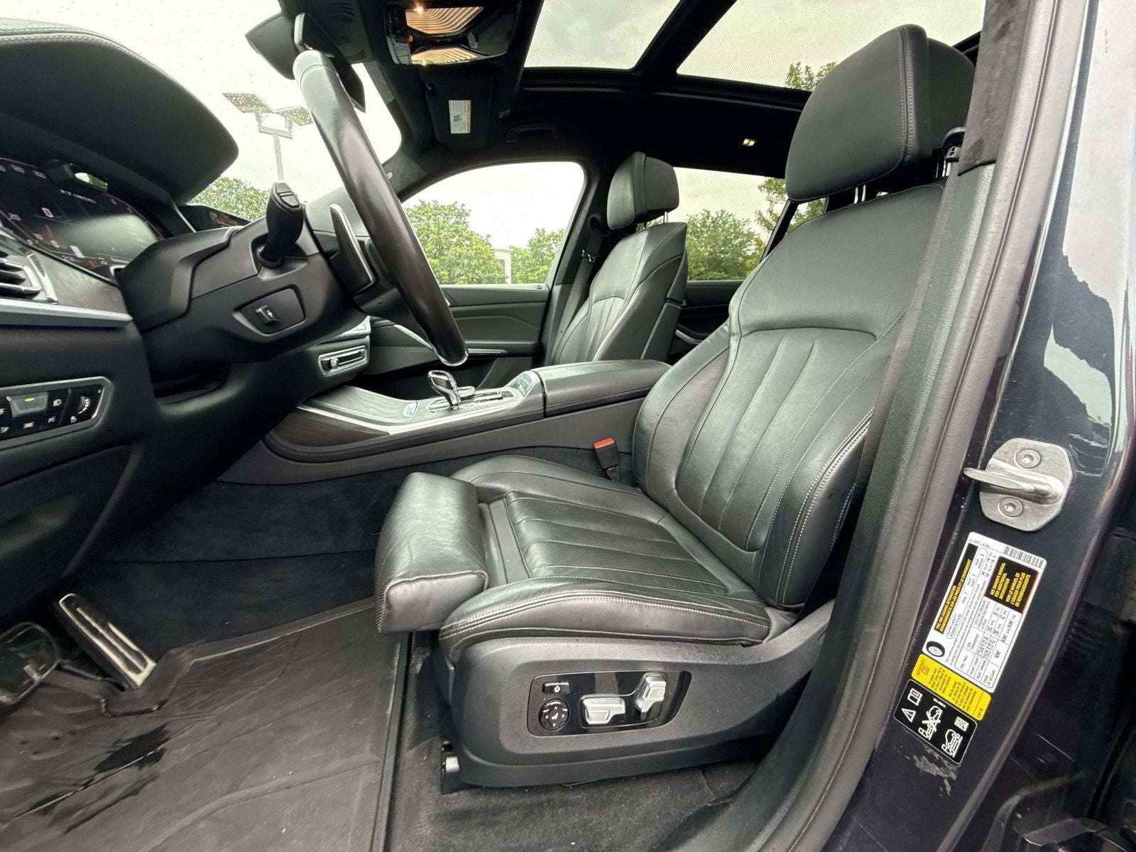 2020 BMW X7 M50i