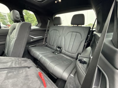 2020 BMW X7 M50i