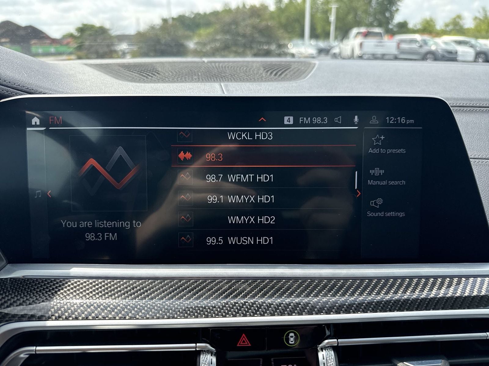 2022 BMW X5 M50i