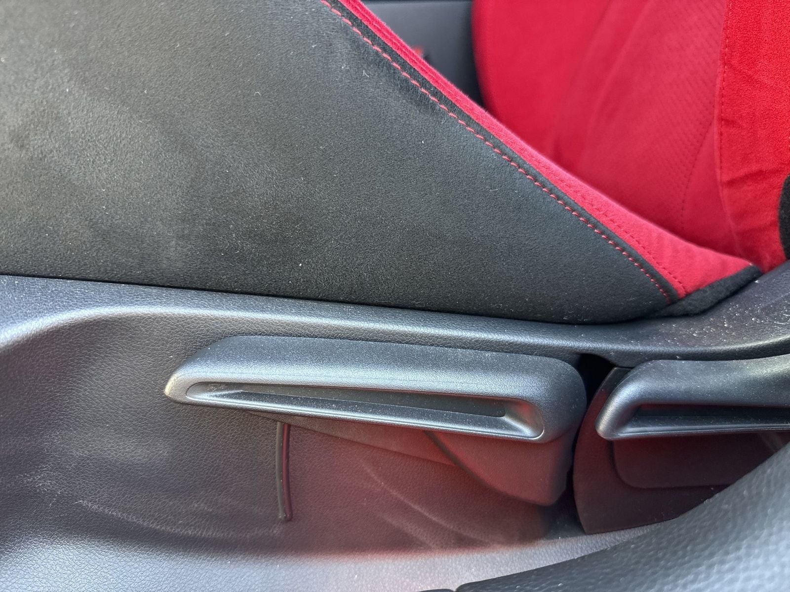 2025 Honda Civic Type R Base