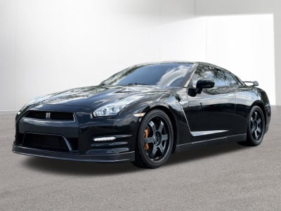 2015 Nissan GT-R Black Edition