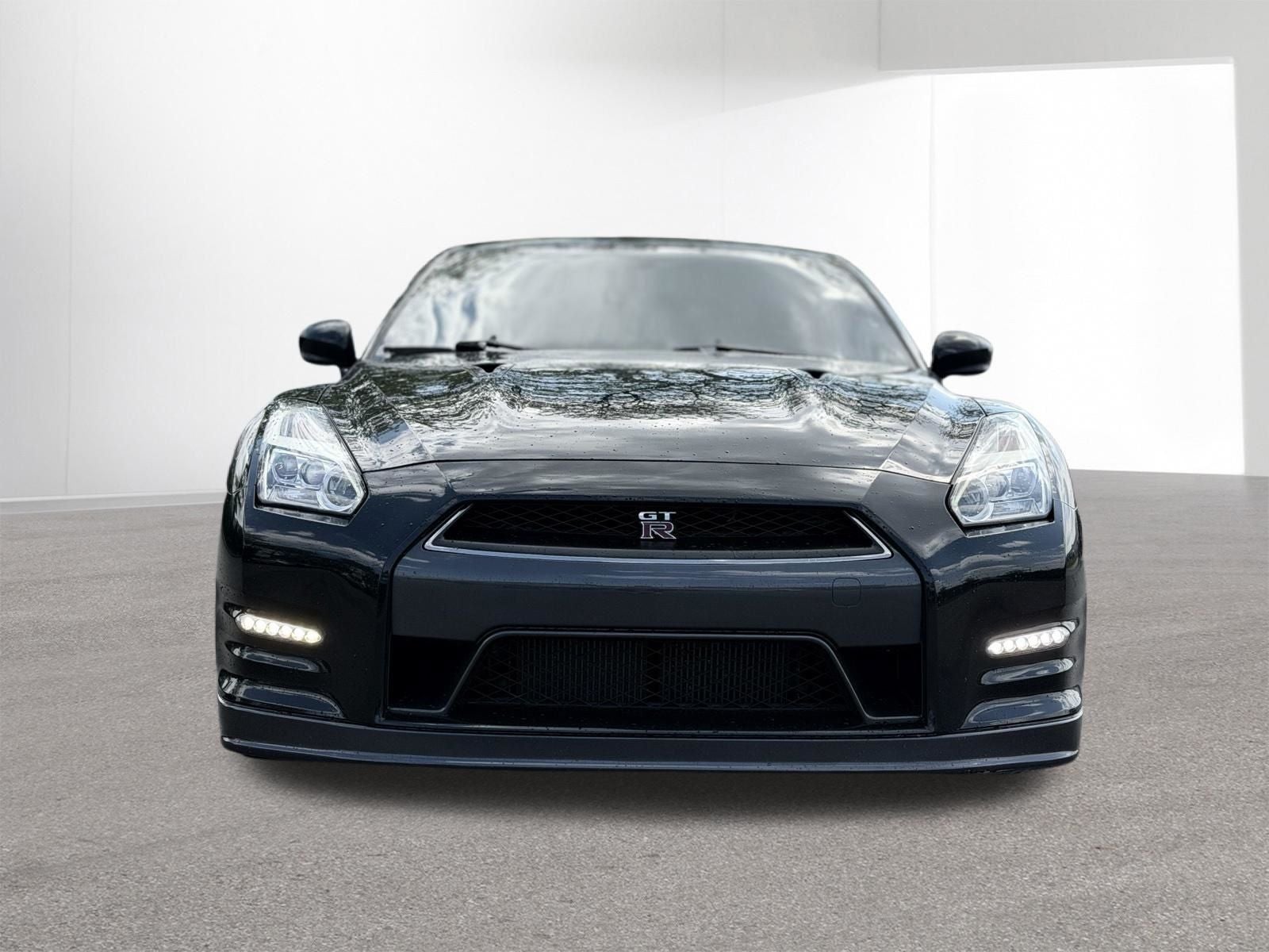 2015 Nissan GT-R Black Edition
