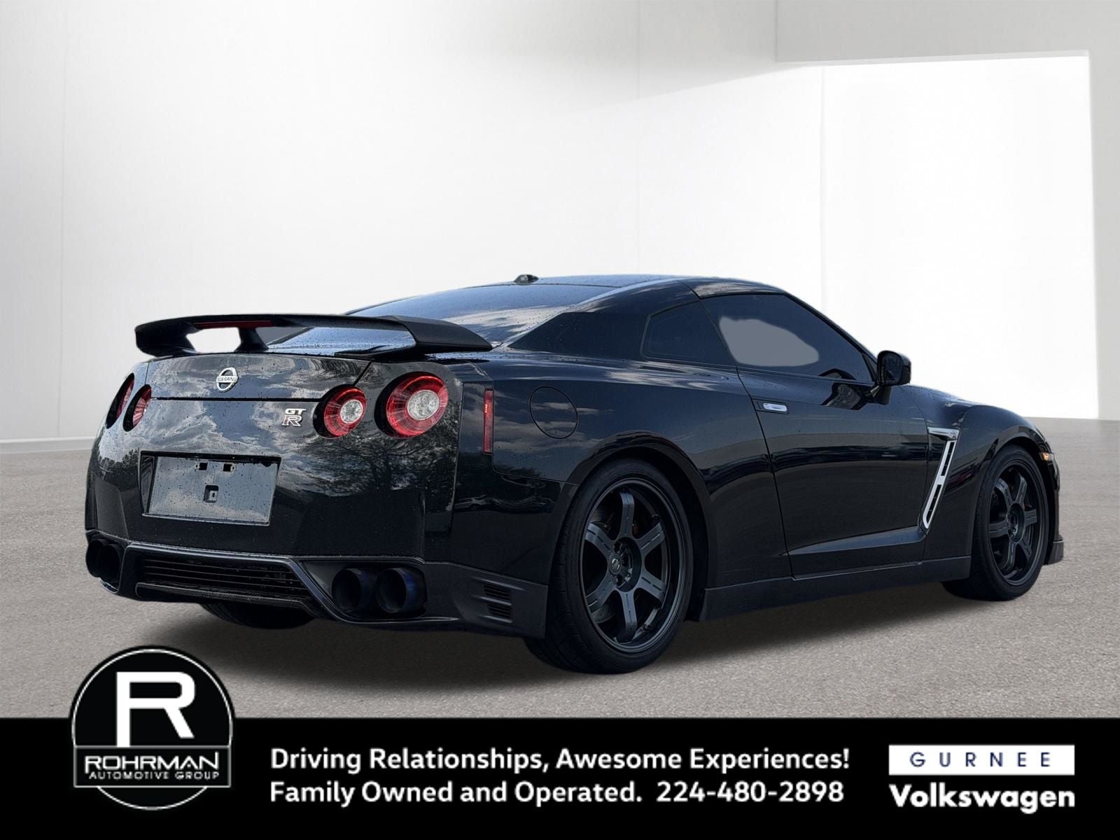 2015 Nissan GT-R Black Edition