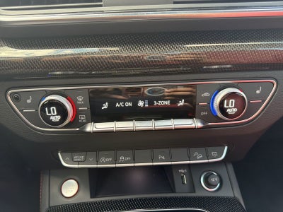 2023 Audi SQ5 Premium Plus quattro