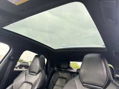 2024 Porsche Cayenne Coupe Base