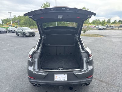 2024 Porsche Cayenne Coupe Base