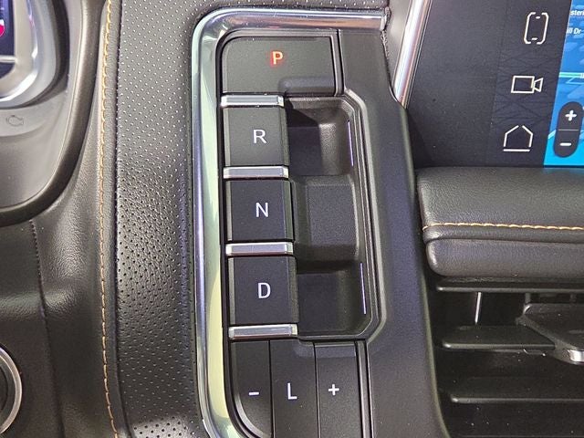 2024 GMC Yukon XL AT4
