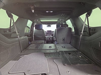 2024 GMC Yukon XL AT4