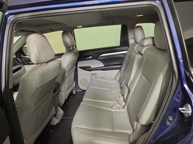 2016 Toyota Highlander XLE V6