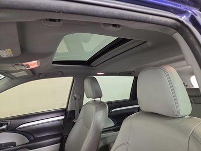 2016 Toyota Highlander XLE V6