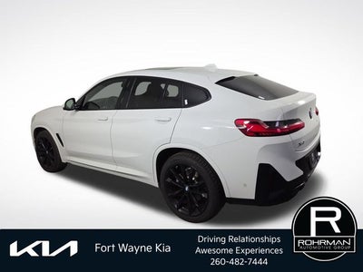 2024 BMW X4 xDrive30i