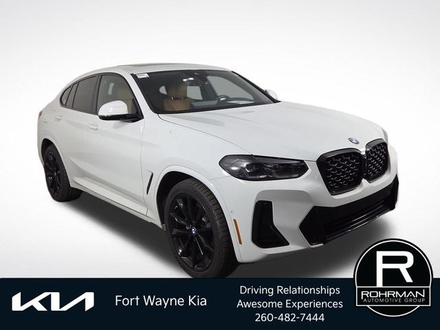 2024 BMW X4 xDrive30i