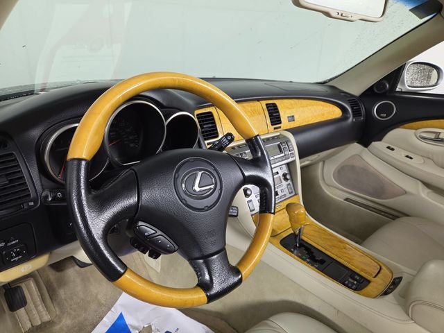 2003 Lexus SC 430