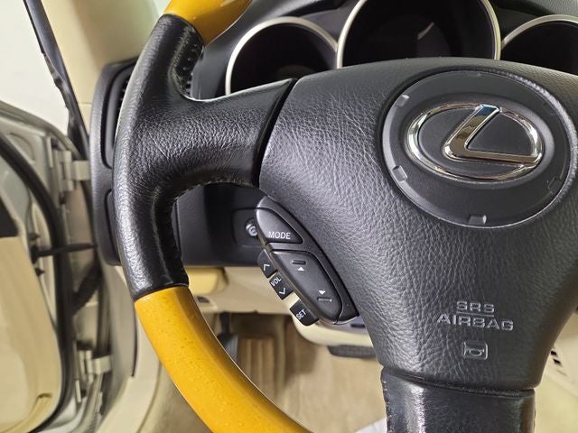 2003 Lexus SC 430