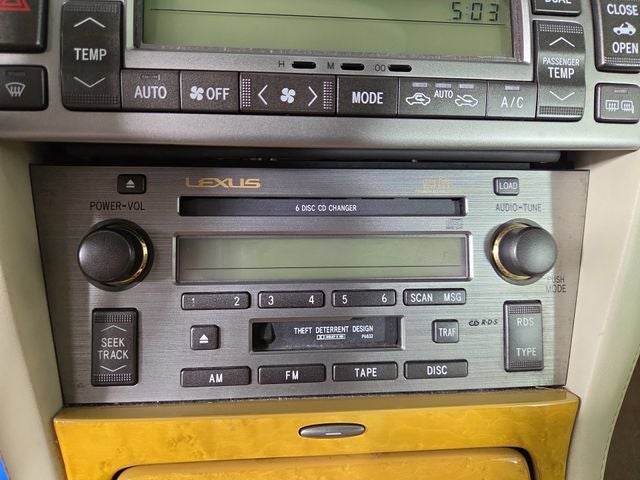 2003 Lexus SC 430