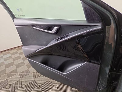 2023 Kia Niro EX Touring