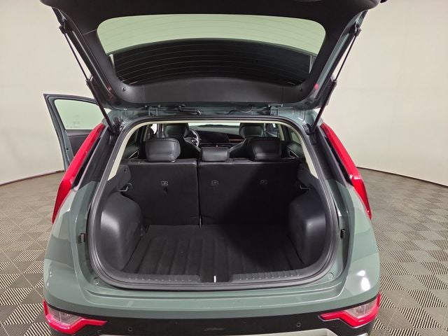 2023 Kia Niro EX Touring