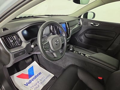2025 Volvo XC60 B5 Core