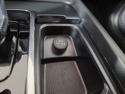 2025 Volvo XC60 B5 Core