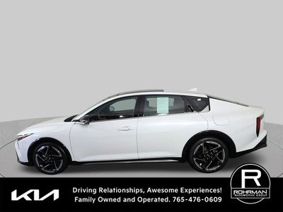 2025 Kia K4 GT-Line