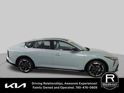 2025 Kia K4 GT-Line