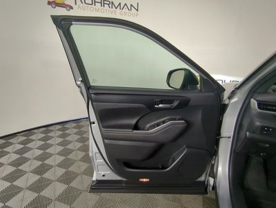 2023 Toyota Highlander XSE