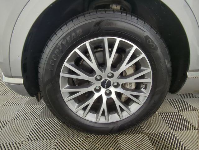 2025 Genesis GV80 2.5T