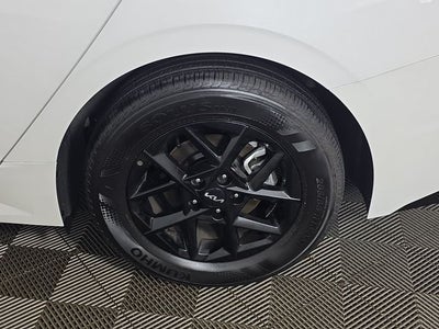 2026 Kia K5 LXS