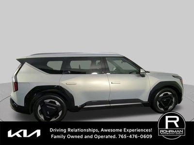 2024 Kia EV9 Land