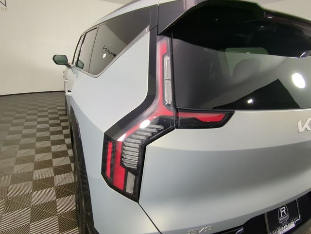 2024 Kia EV9 Land