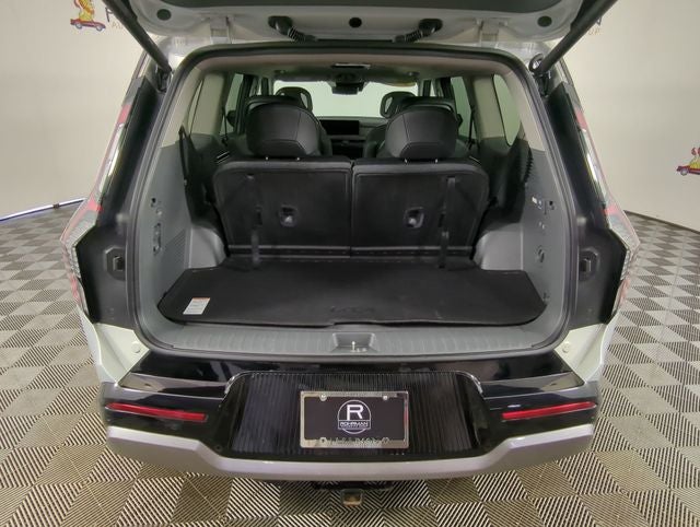 2024 Kia EV9 Land
