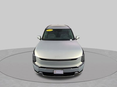 2024 Kia EV9 Land