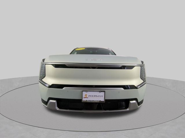 2024 Kia EV9 Land