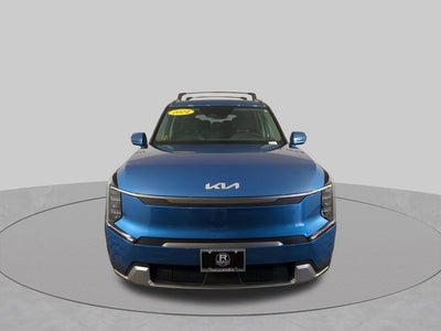 2024 Kia EV9 Wind