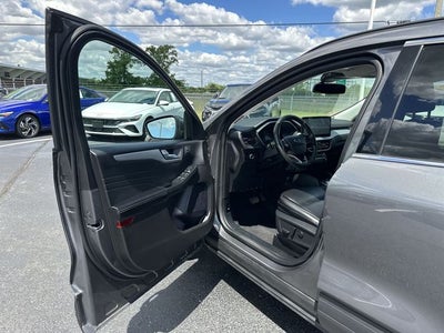 2024 Ford Escape Platinum