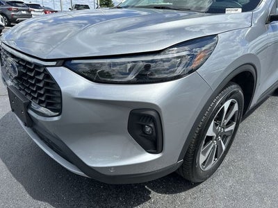 2024 Ford Escape Platinum