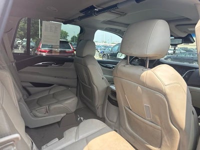 2015 Cadillac Escalade Luxury