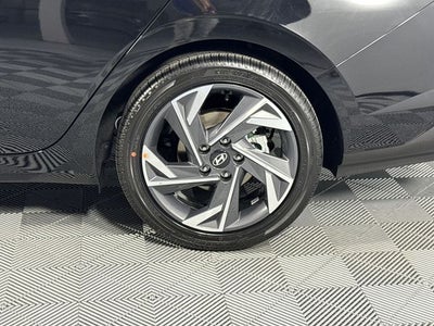 2025 Hyundai Elantra Hybrid SEL Sport