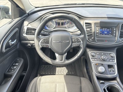 2017 Chrysler 200 LX