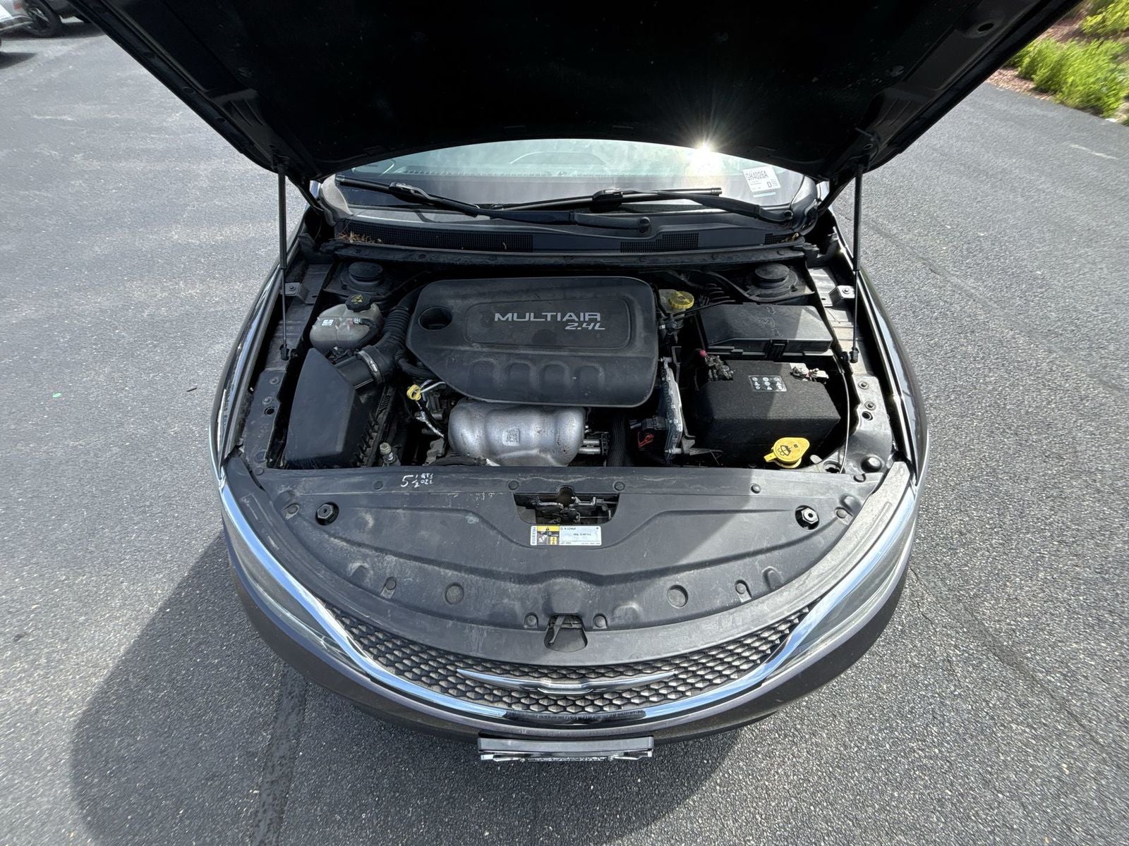 2017 Chrysler 200 LX
