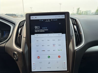 2021 Ford Edge SE