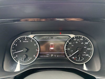 2022 Nissan Pathfinder SV