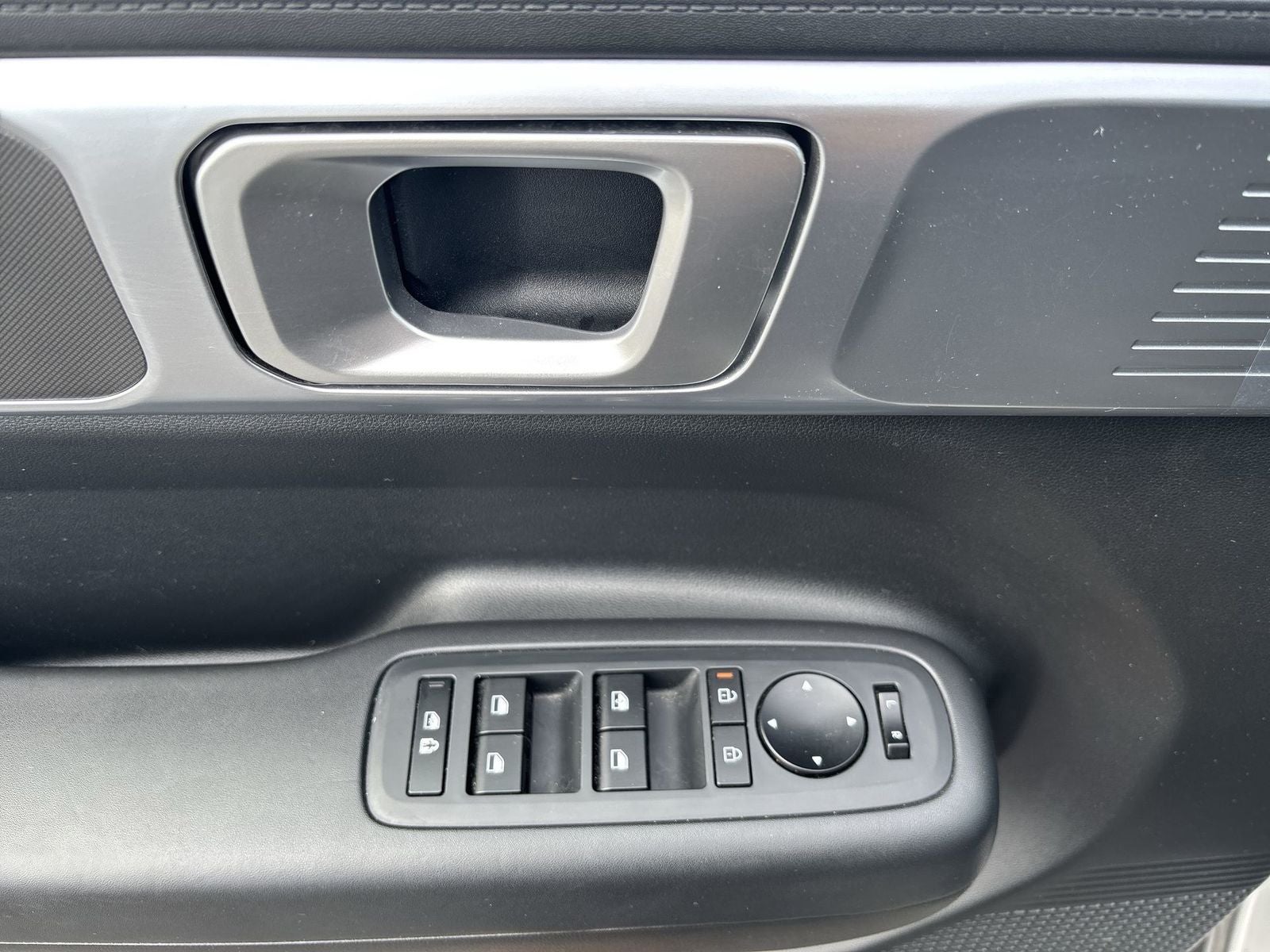 2025 Hyundai Santa Fe SE