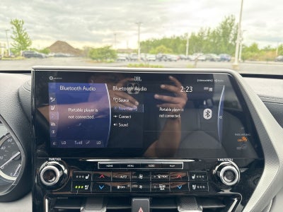 2022 Toyota Highlander Platinum