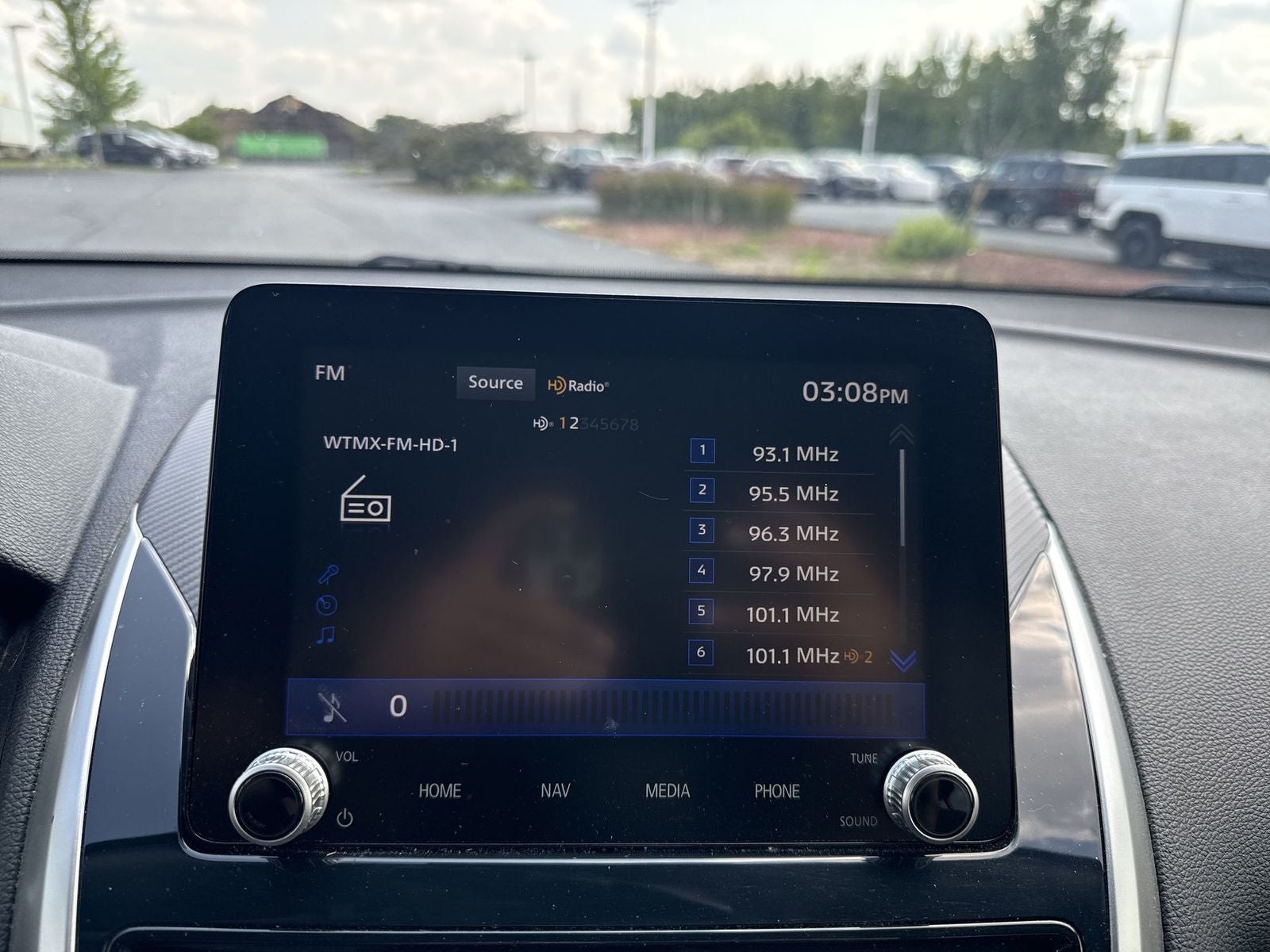 2023 Mitsubishi Eclipse Cross SE