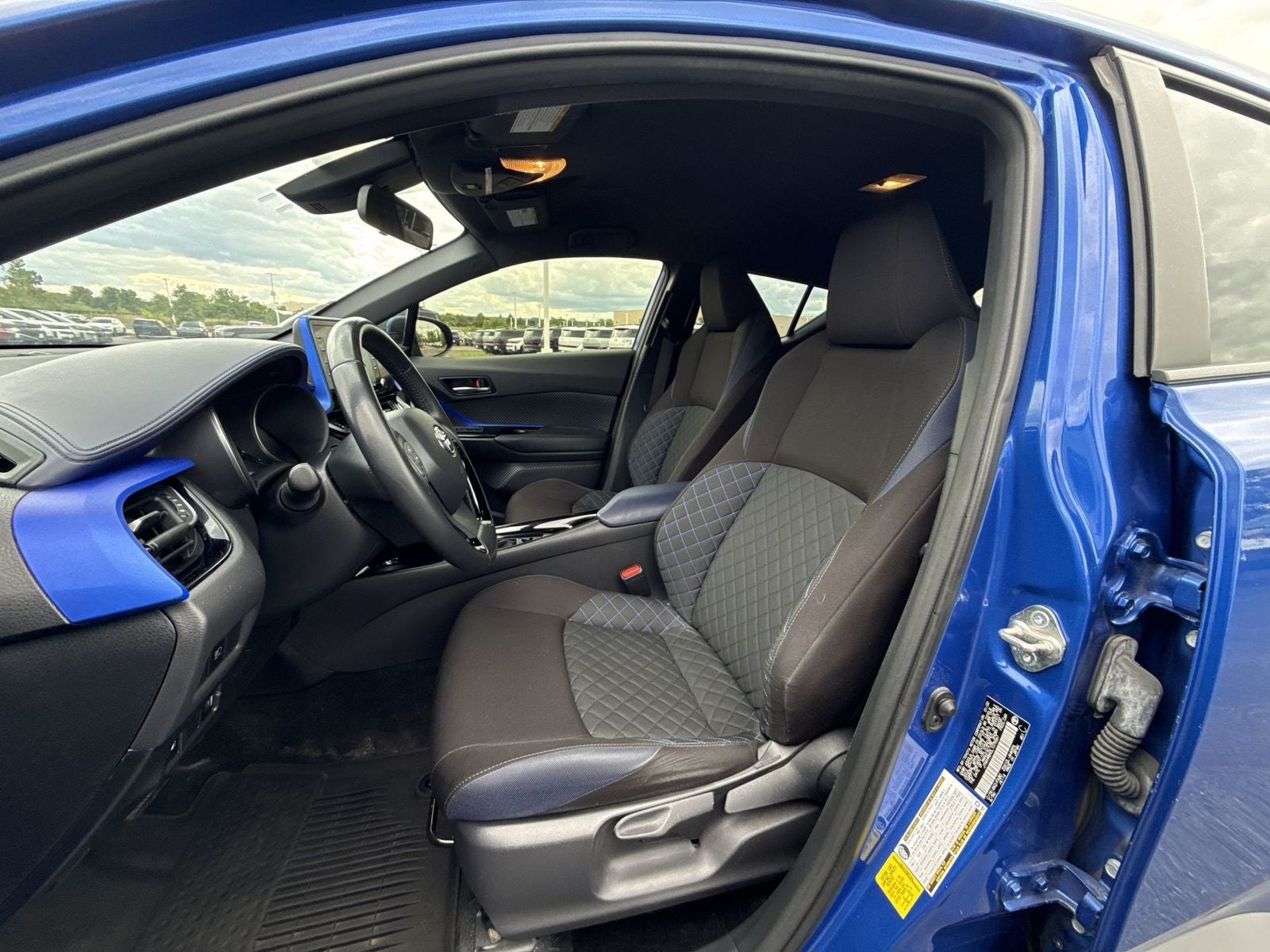 2020 Toyota C-HR XLE