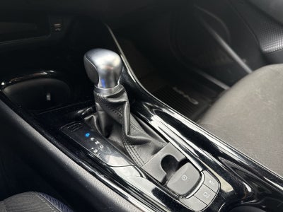 2020 Toyota C-HR XLE