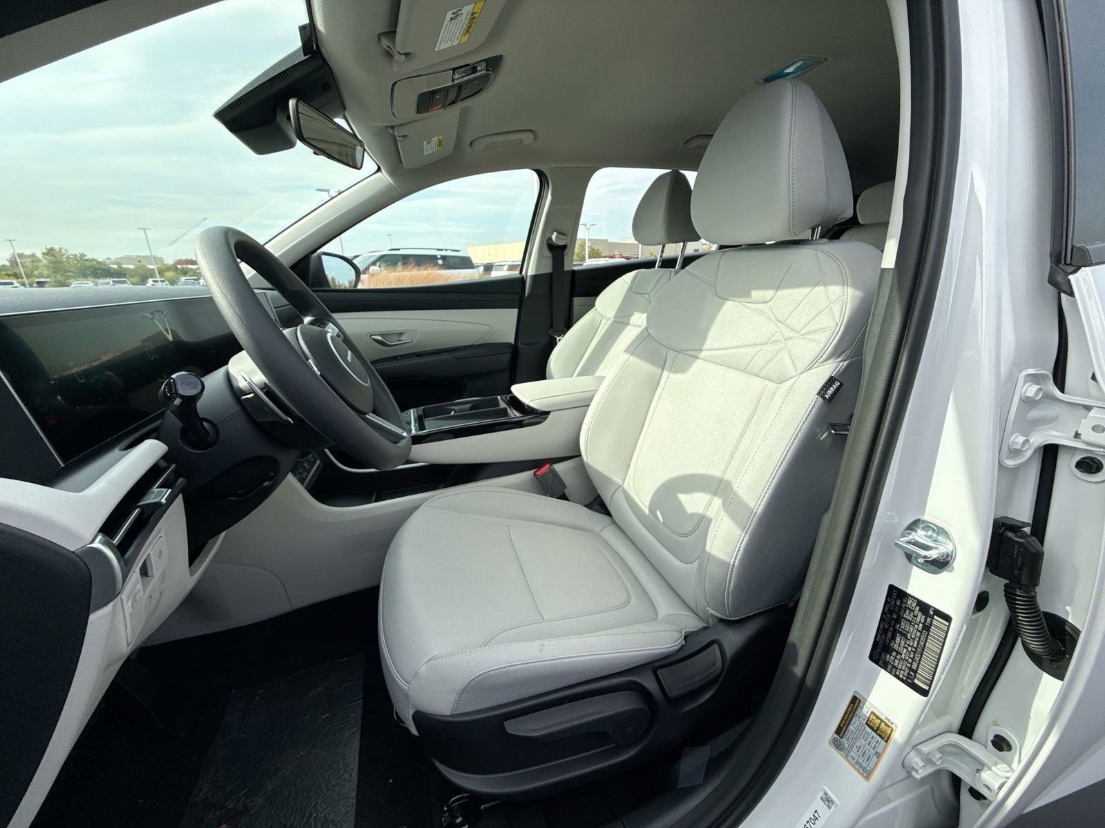 2026 Hyundai Tucson Hybrid Blue SE
