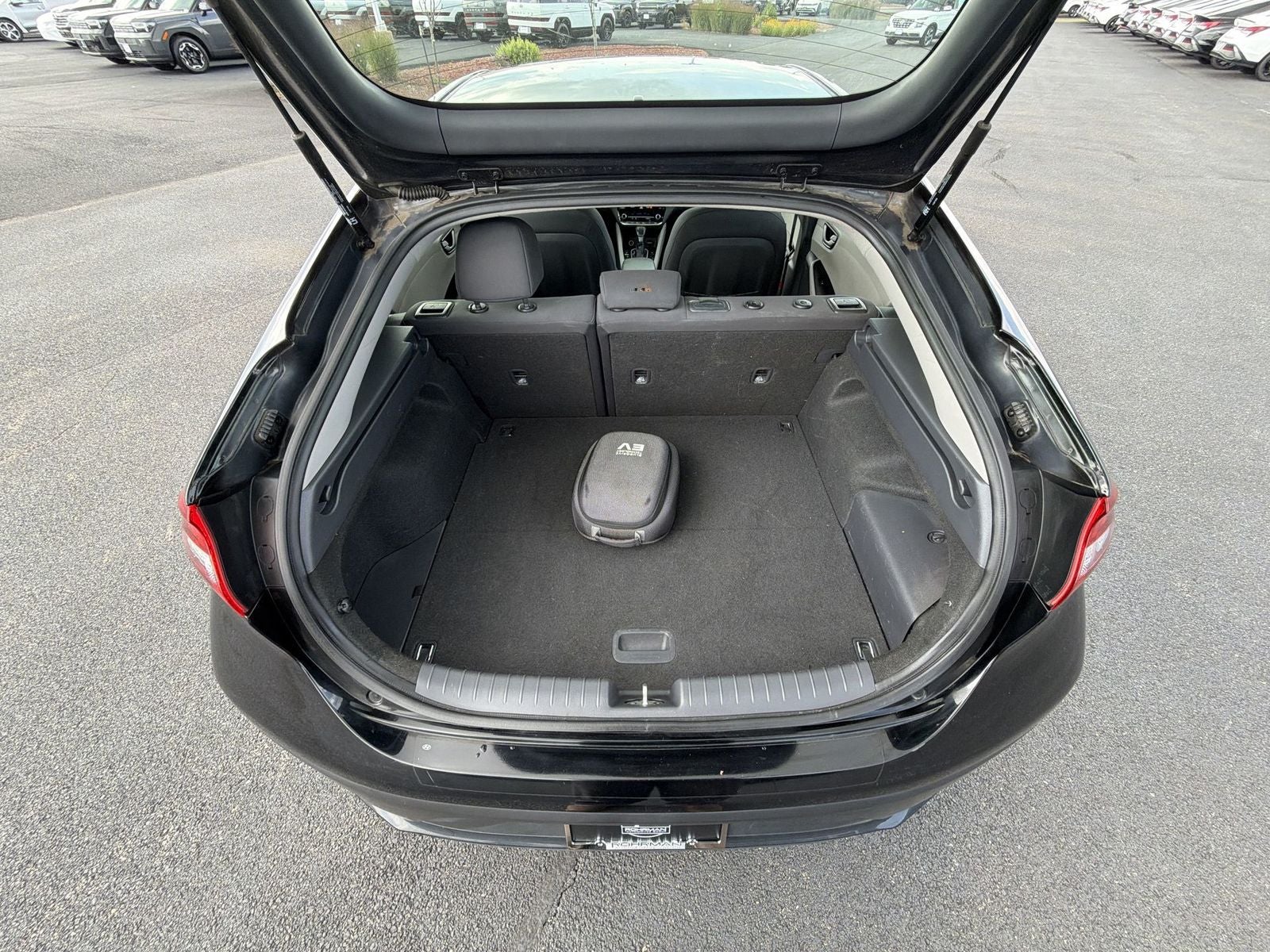 2019 Hyundai Ioniq Plug-In Hybrid Base